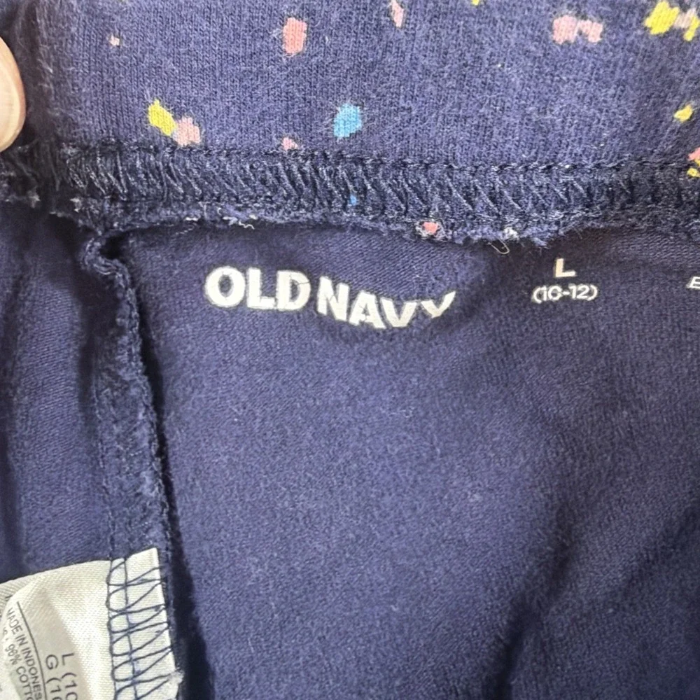 Old Navy see photos